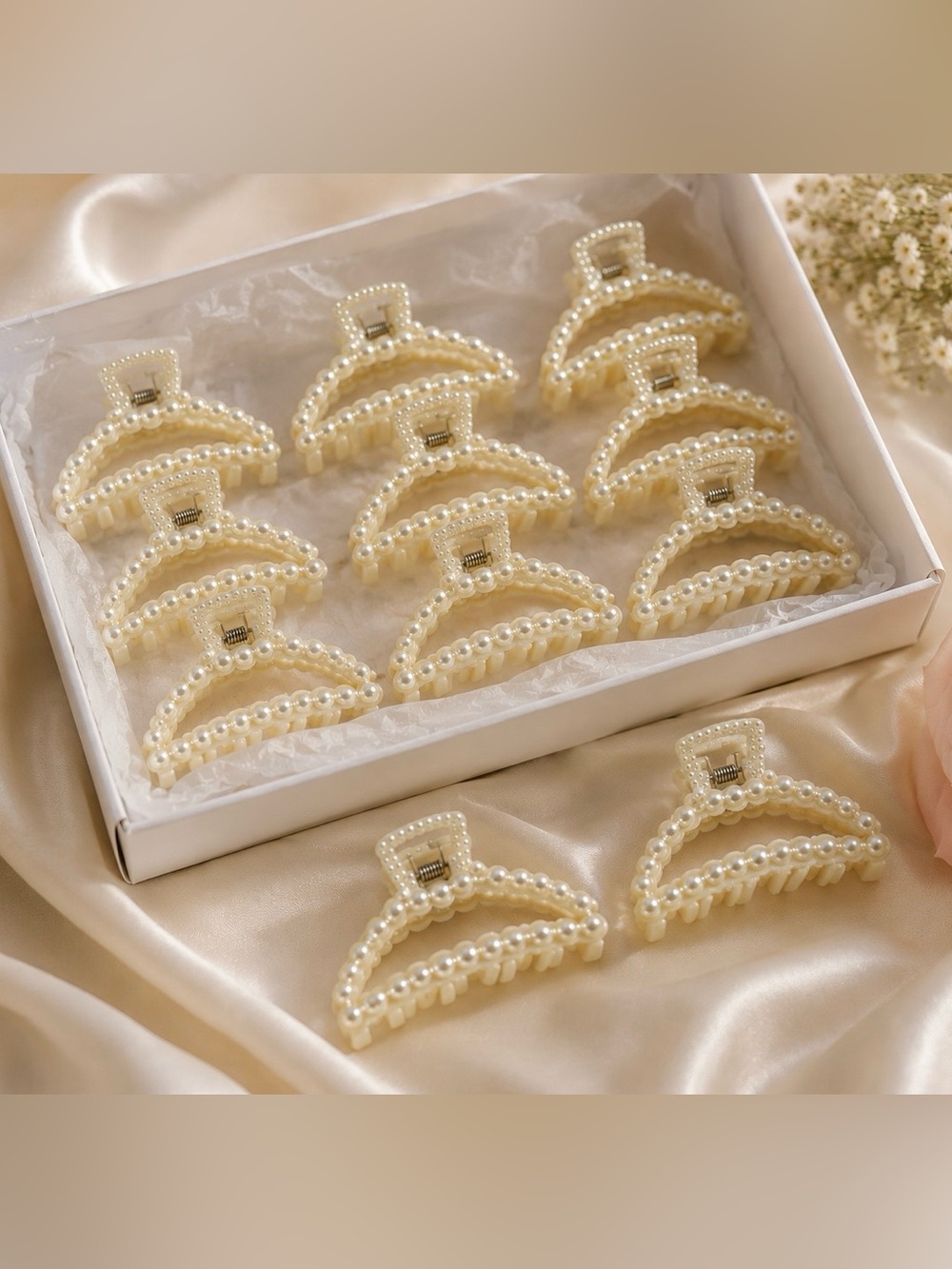 Bridesmaid Pearl Hair Claw Clip Set of 12 | Wedding Welcome Box Gifts | Bridal P
